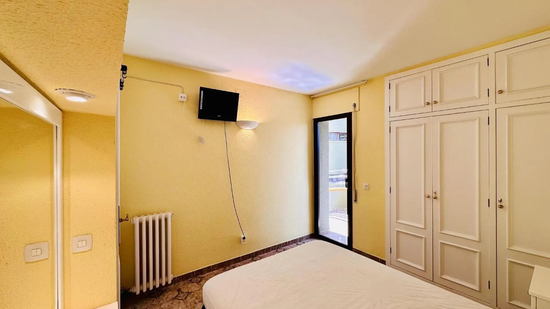 Apartment Mar I Vent Costabravasi