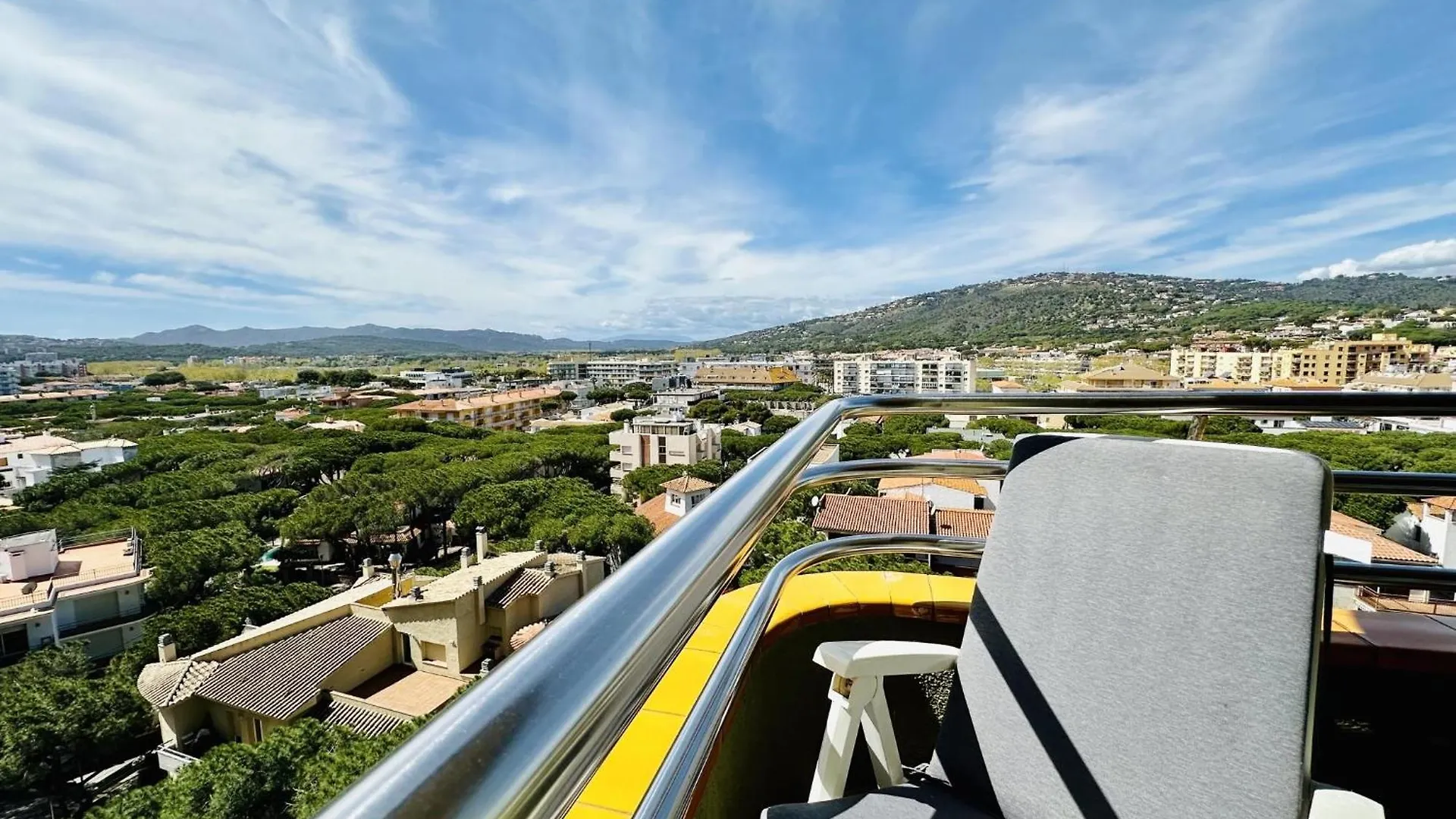 Mar I Vent Costabravasi Apartment
